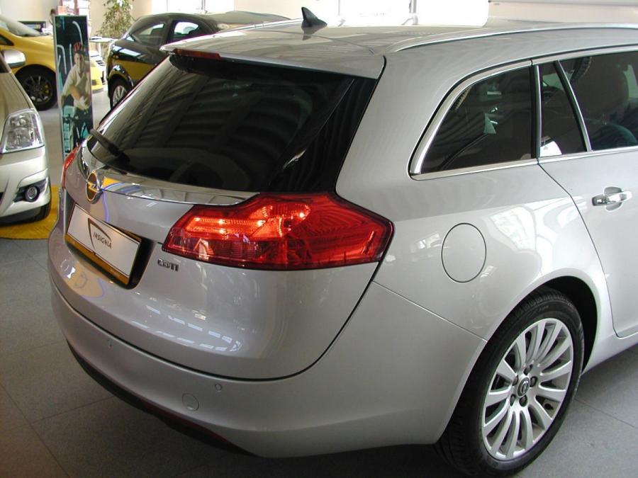  Opel Insignia Sports Tourer 2008 года  (фото 6 из 127)